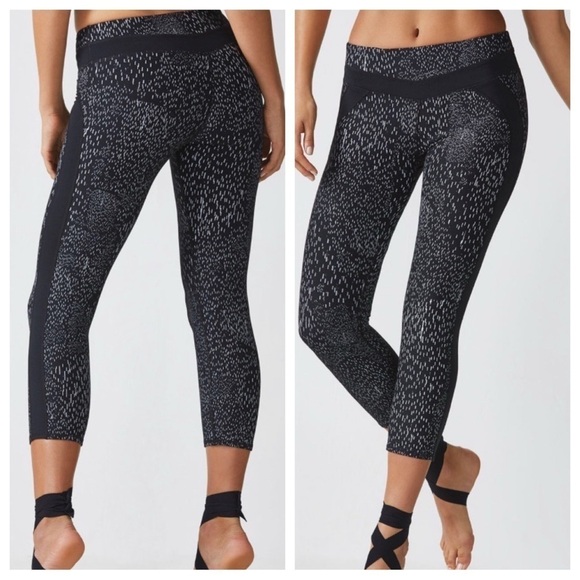 Fabletics Pants - Women's Black Patterned Leggings